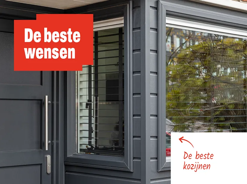 Voorgevel woning met kunststof kozijn en kunststof voordeur: de beste wensen, de beste kozijnen