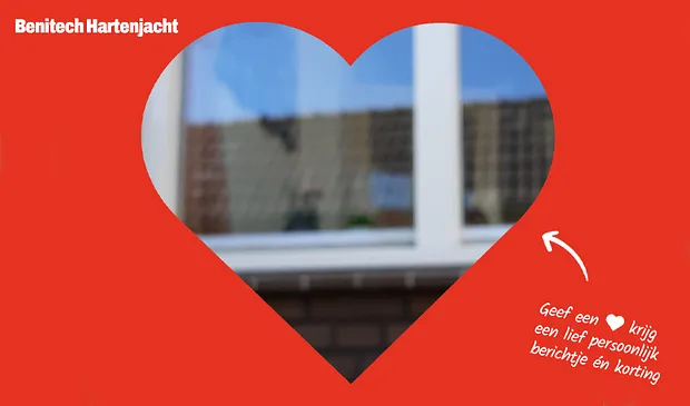 Benitech Kozijnen hartenjacht sfeerbeeld kunststof kozijn omkadert met rood hart Valentijnsdag met tekst: geef een hartje, krijg een lief persoonlijk berichtje én korting