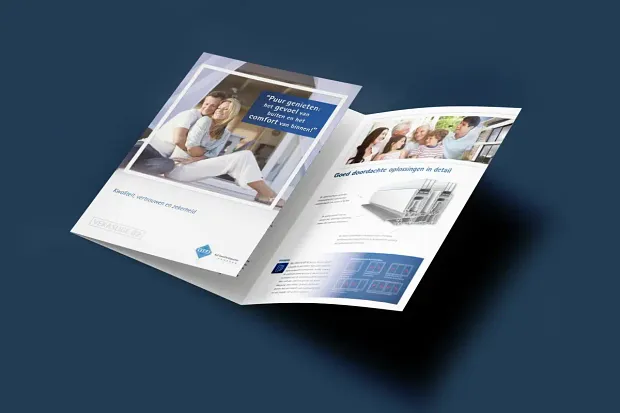 Voorbeeld kunststof schuifpui Veka brochure zoals deze eruitziet in druk