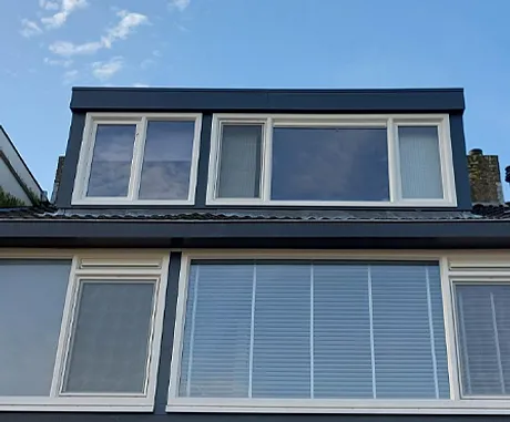 Dakkapel met kunststof kozijnen